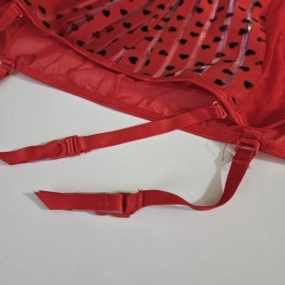 NEW Dreamgirl Piece of my Heart Red Strappy Sexy Chemise Garters Large